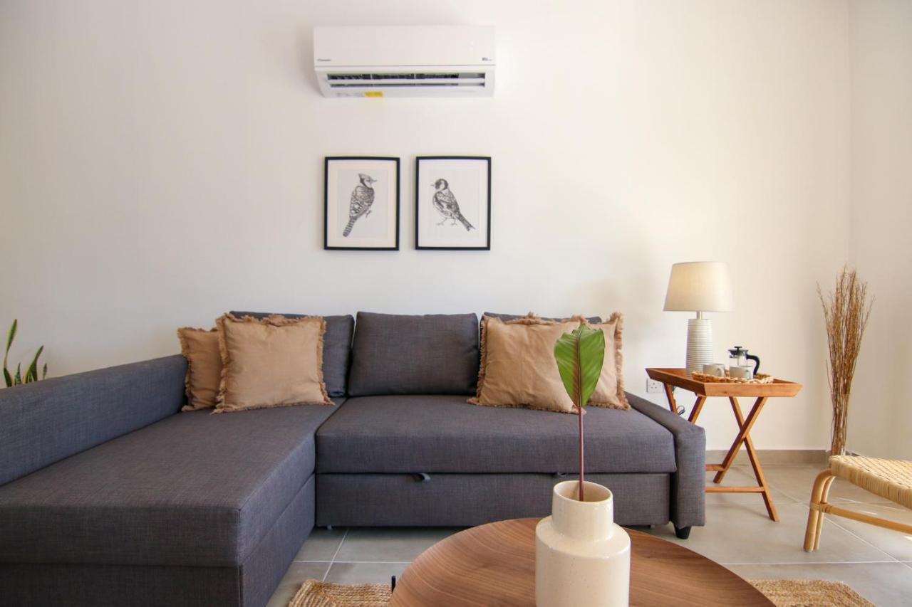 파포스 Phaedrus Living Seaview Luxury Flat Limnaria 153 아파트 외부 사진